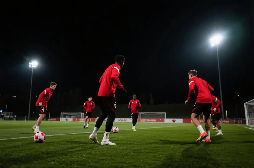 2026世界杯比赛加拿大参赛队伍全解析：从东道主直通到大名单尘埃落定的每一步